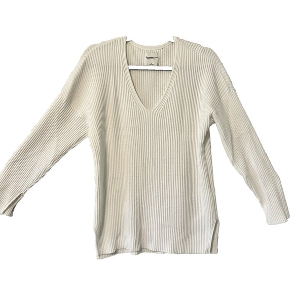 Abercrombie & Fitch Cozy Knit Soft A&F Collection V-Neck‎ Sweater Cream Small - Picture 1 of 11
